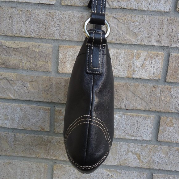 COACH Black Leather Small Crossbody Purse. - Picture 5 of 16